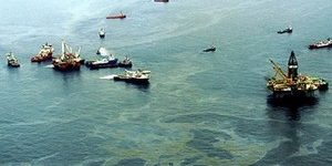 mfront_piattaforma_petrolifera Cesoie